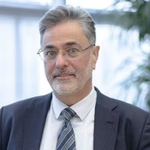 Mr. Bruno Weill (State Representative of the European Chamber of Commerce in China, Board Member of CCI FRANCE CHINE at Vice Chairman of the BNP Paribas Group in China) Mr. Bruno Weill (State Representative of the European Chamber of Commerce in China, Board Member of CCI FRANCE CHINE at Vice Chairman of the BNP Paribas Group in China)