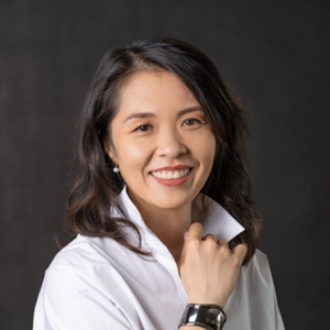 Victoria Hoang (Head IT, Asia and China at Bristol Myers Squibb)